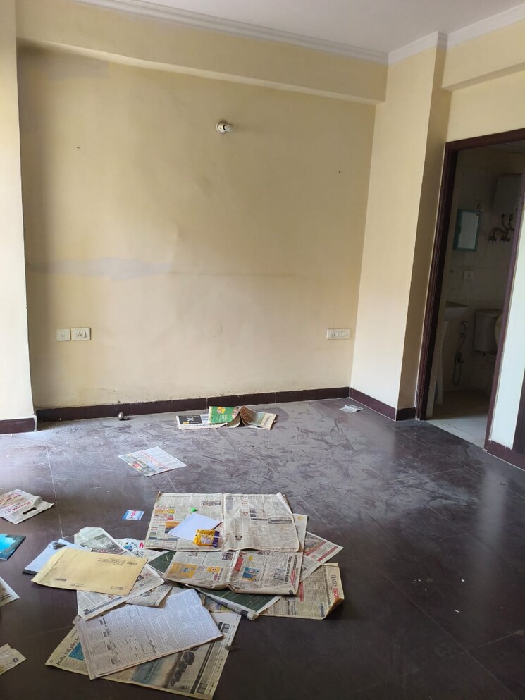 Bedroom, gardenia-golf-city 2 Bedroom 1150 Sq.Ft. Apartment In Sector 75 Noida 8408931