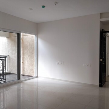 Room in 2 BHK Apartment at Nyati Elysia, Kharadi – for Rent