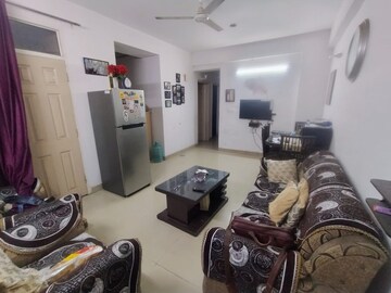 Master Bedroom in 2 BHK Apartment at Gardenia Golf City, Sector 75 – for Rent