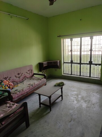 Living Room in 2 BHK Independent House at Jankipuram Extension – for Rent