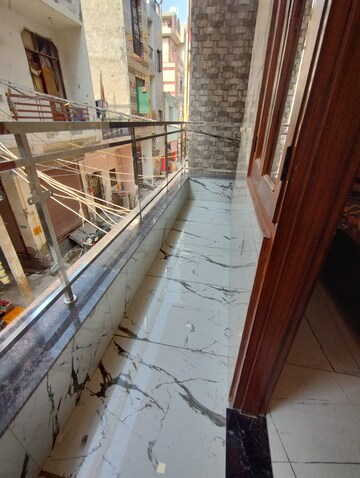Balcony in 1 BHK Builder Floor at Uttam Nagar – for Sale