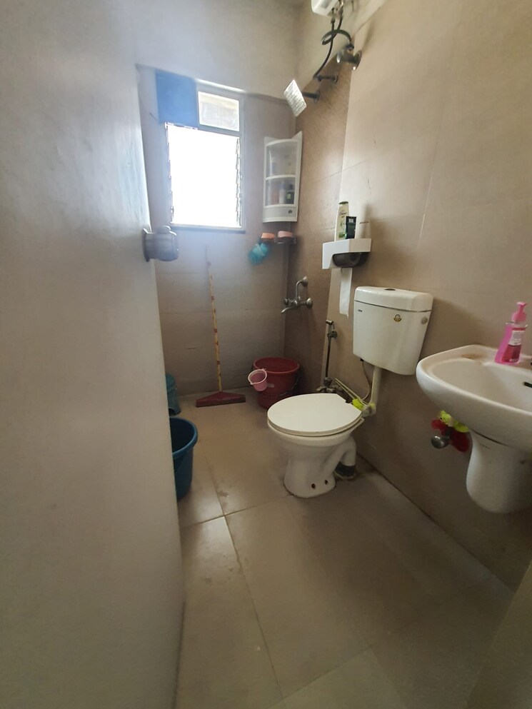 Bathroom, sukhwani-scarlet 2 Bedroom 750 Sq.Ft. Apartment In Wagholi Pune 8408963