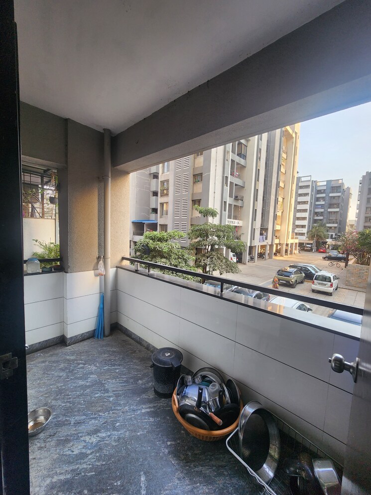  Parking, suyog-nisarg 2 Bedroom 950 Sq.Ft. Apartment In Wagholi Pune 8408973