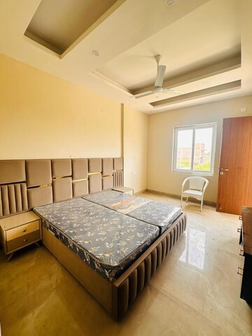 2 BHK Builder Floor For Sale in Upsidc Site B