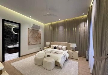 Bedroom in 2 BHK Apartment at Hiranandani Gardens, Powai – for Rent