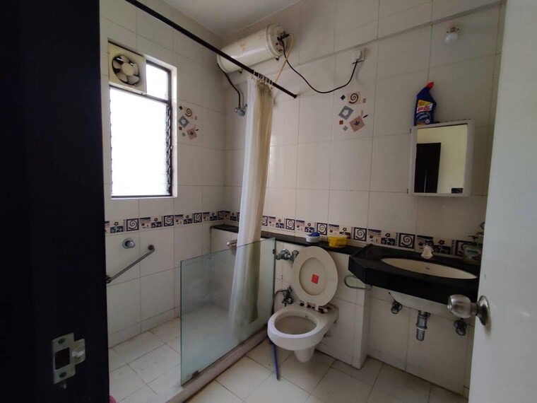 Bathroom, goel-ganga-satellite 2 Bedroom 1100 Sq.Ft. Apartment In Wanowrie Pune 8409028