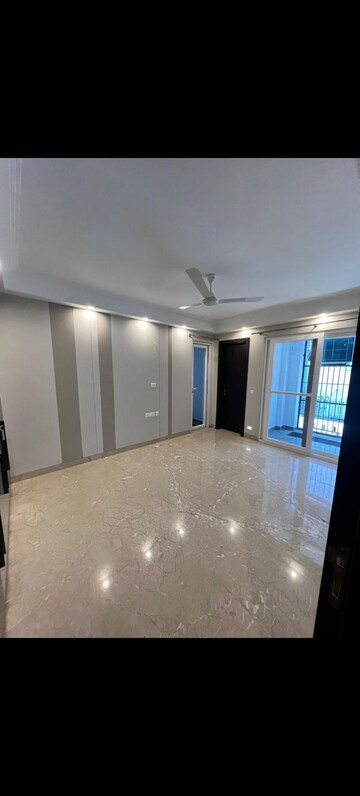 3 BHK Builder Floor For Rent in East Of Kailash