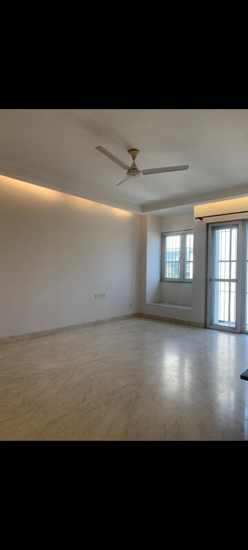 Room in 3 BHK Builder Floor at East Of Kailash – for Rent