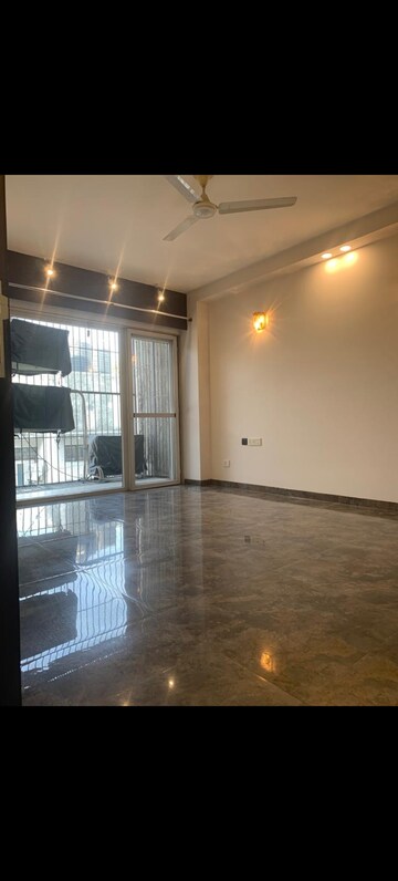 Room in 3 BHK Builder Floor at East Of Kailash – for Rent