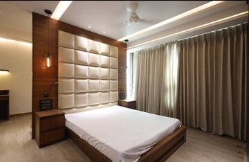 Bedroom in 2 BHK Apartment at Hiranandani Gardens, Powai – for Rent