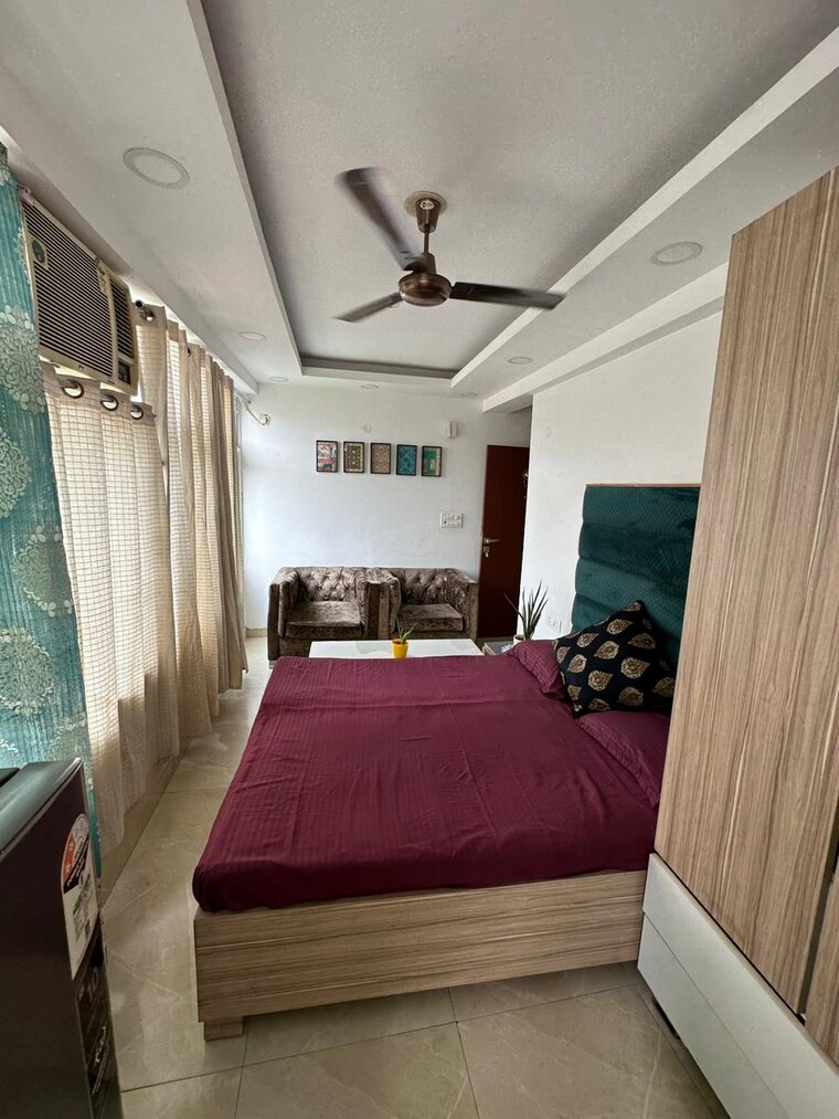 Bedroom, green park extension 4 Bedroom 311 Sq.Yd. Builder Floor In Green Park Extension Delhi 8409075