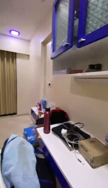Master Bedroom in 2 BHK Apartment at Dreamax Heights, Andheri East – for Rent