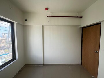 Room in 1 BHK Apartment at Lodha Vista, Lower Parel – for Rent