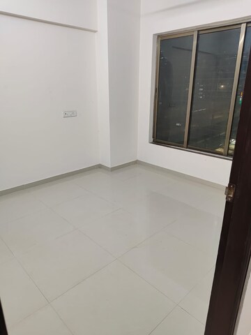 Room in 1 BHK Apartment at Soundlines Florence Tower, Lower Parel – for Rent