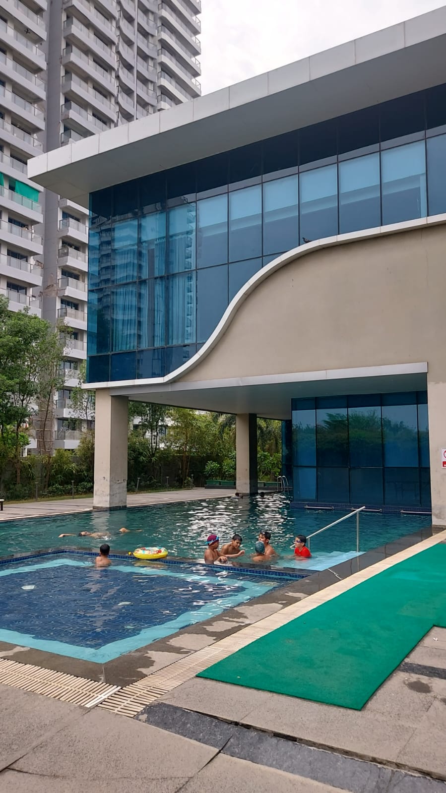 2 BHK 1385 Sq.Ft. Apartment in Paras Dews