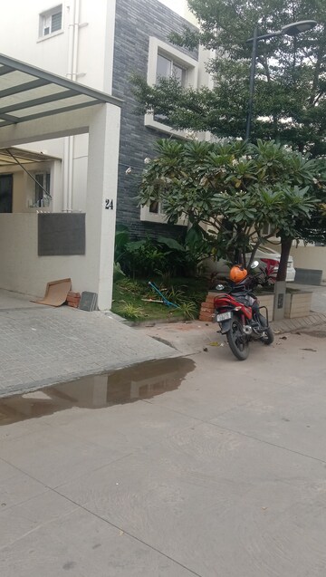 Parking in 4 BHK Villa at Narsingi – for Sale