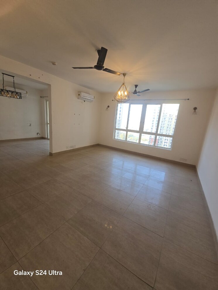 Living Room, lotus-panache 4 Bedroom 2794 Sq.Ft. Apartment In Sector 110 Noida 8409208