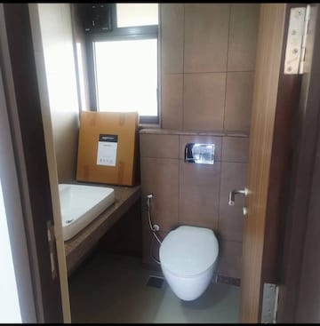 Bathroom in 2 BHK Apartment at Shapoorji Pallonji Vicinia, Powai – for Rent