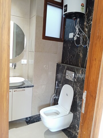 Bathroom in 3 BHK Builder Floor at Safdarjang Enclave – for Sale