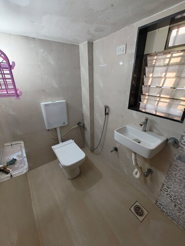 Master Bedroom in 2 BHK Apartment at Kshitij CHS, Goregaon East – for Rent