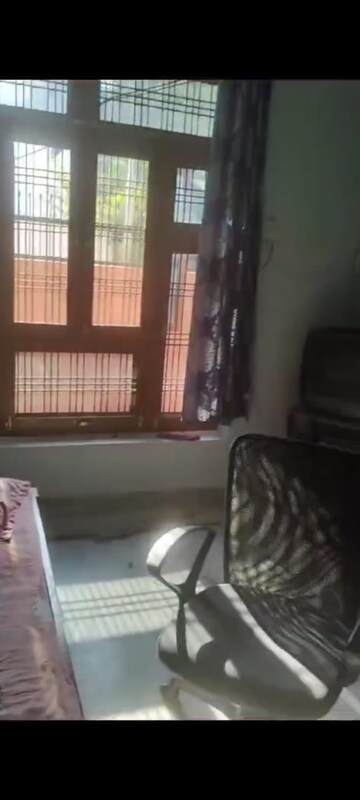 Living Room in 2 BHK Independent House at Jankipuram – for Rent