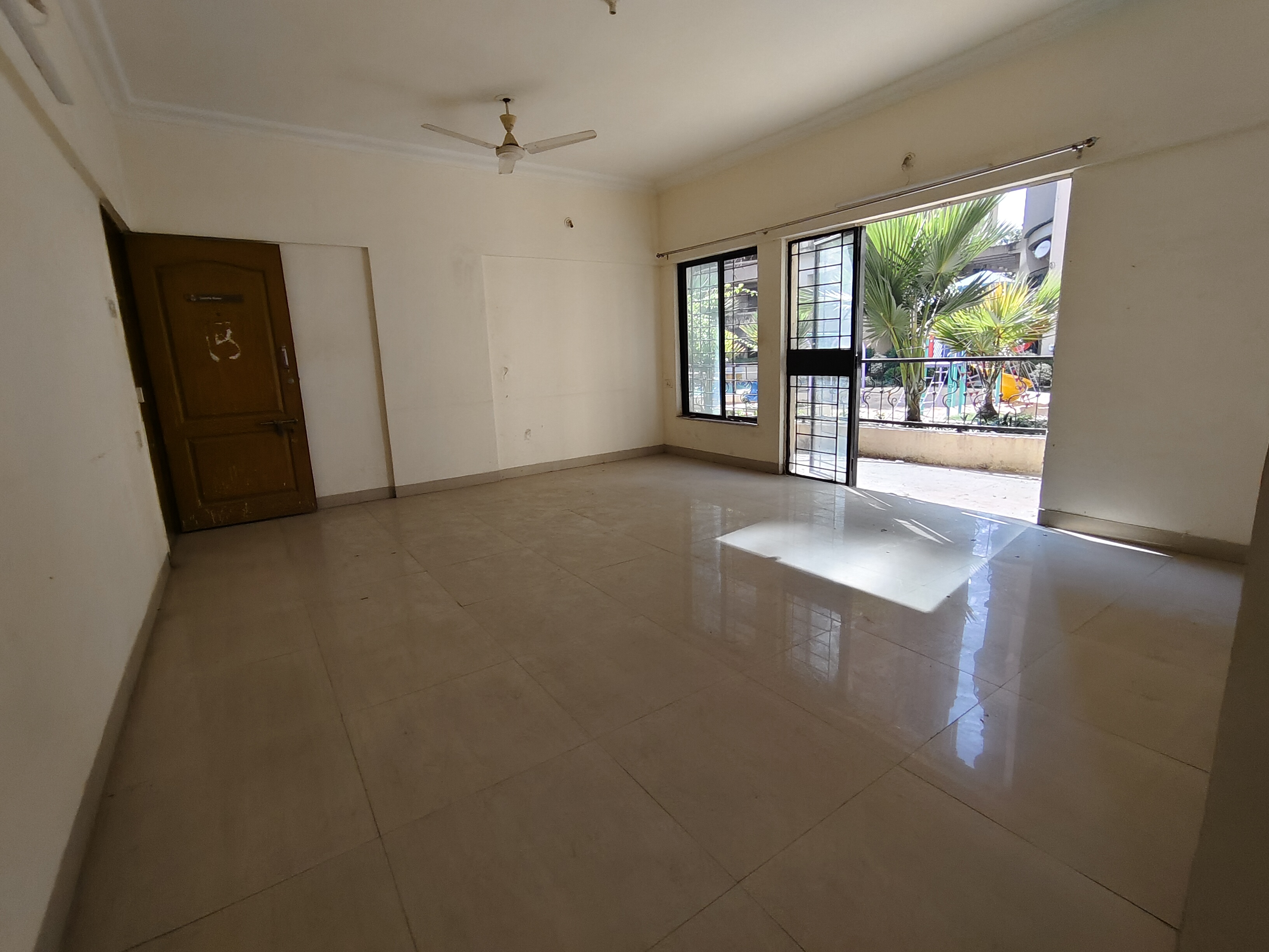 3 BHK + Extra Room Apartment For Sale in Kumar Sophronia