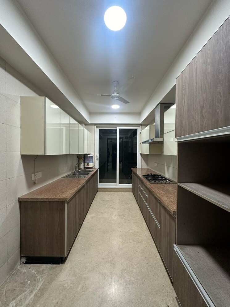 Kitchen, purvanchal-royal-city 3 Bedroom 1970 Sq.Ft. Apartment In Chi V Greater Noida Greater Noida 8409290