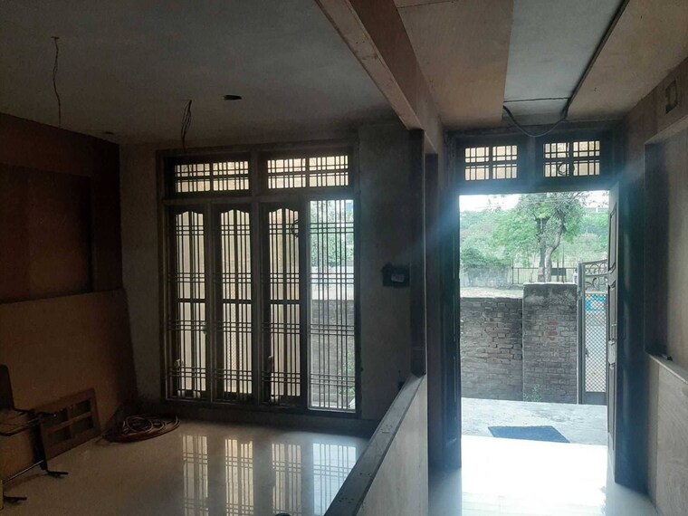 undefined, lda colony 6 Bedroom 3200 Sq.Ft. Independent House In Lda Colony Lucknow 8409315