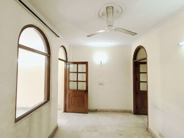 Building Lobby in 2 BHK Builder Floor at Malviya Nagar – for Rent