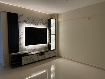 Room in 2 BHK Apartment at DS Max Sparkle Nest, Hennur Road – for Rent