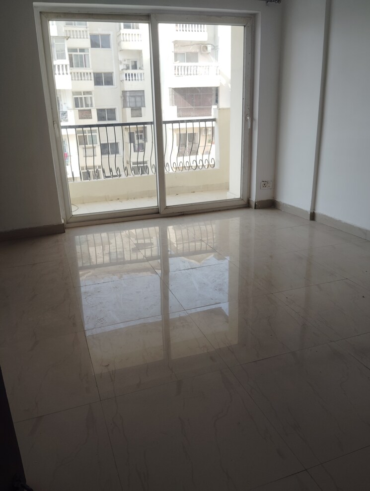 Room, assotech-windsor-court 3 Bedroom 1640 Sq.Ft. Apartment In Sector 78 Noida 8409355