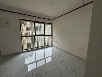 Room in 2 BHK Apartment at Raymond Ten X Habitat, Pokhran Road No Two – for Rent