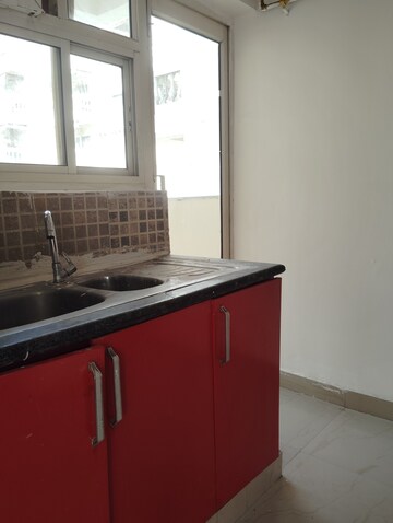 Kitchen in 2.5 BHK Apartment at Supertech Cape Town, Sector 74 – for Rent
