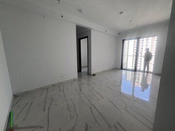 Room in 2 BHK Apartment at Risland The Icon, Dhokali – for Rent
