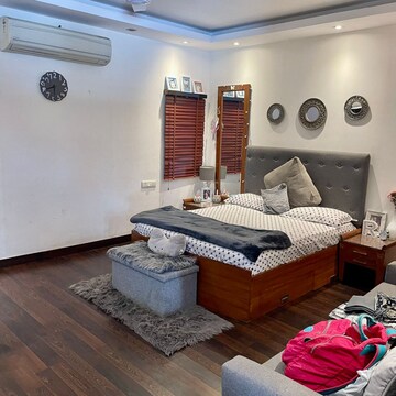 Bedroom in 3 BHK Independent House at Jangpura – for Rent