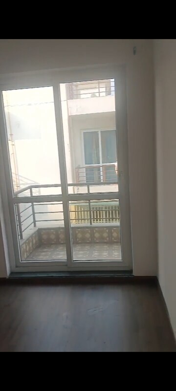 3 BHK Apartment For Rent in BPTP Parkland Pride, Sector 77