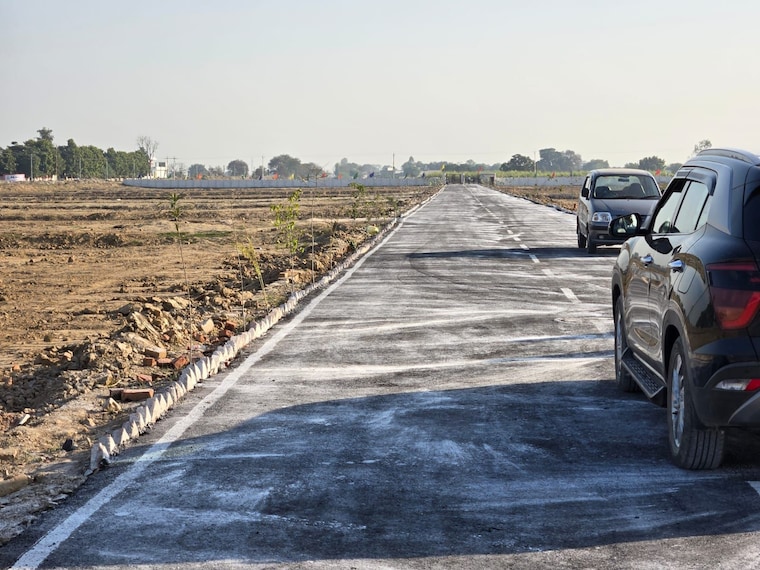 Exterior View, jewar  400 Sq.Yd. Plot In Jewar Greater Noida 8409548