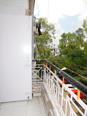 Balcony in 1 BHK Apartment at Vasant Kunj – for Rent