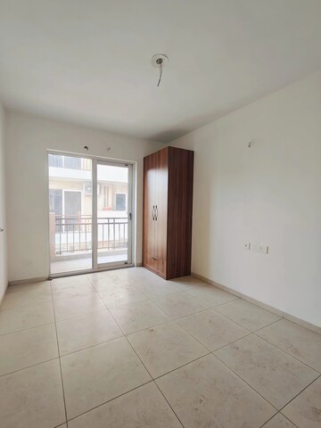 3 BHK Apartment For Rent in Sushma Valencia, International Airport Road