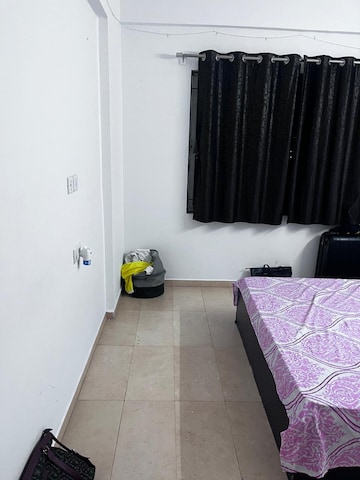 2 BHK Apartment For Rent in Nitesh Hyde Park, Bannerghatta Road
