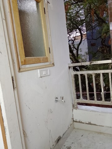 Balcony in 1 BHK Builder Floor at Saket – for Rent