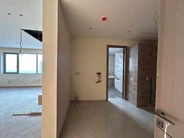 Room in 4 BHK Apartment at Sri Fortune Sonthalia Sky Villas, Kokapet – for Rent
