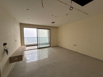 Room in 4 BHK Apartment at Sri Fortune Sonthalia Sky Villas, Kokapet – for Rent