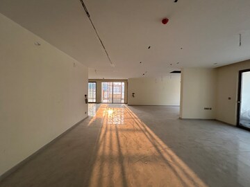 Room in 4 BHK Apartment at Sri Fortune Sonthalia Sky Villas, Kokapet – for Rent