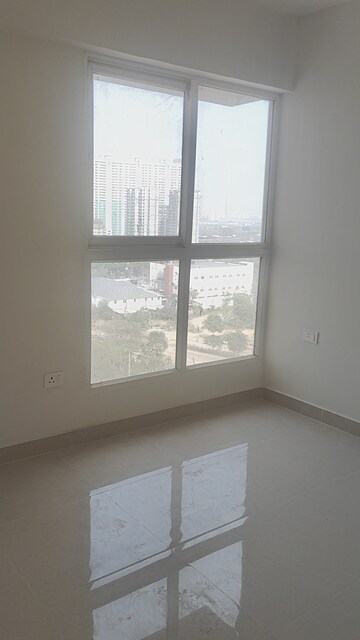 Room in 2 BHK Apartment at Sector 89 – for Rent
