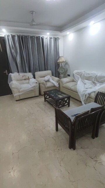 Bedroom in 3 BHK Apartment at Hauz Khas – for Rent
