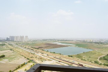 Swimming Pool in 4 BHK Apartment at Conscient Heritage Max, Sector 102 – for Rent
