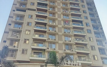 2 BHK Apartment For Rent in Chheda Palladium, Borivali West