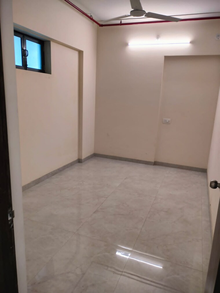 Room, magus-city 1.5 Bedroom 398 Sq.Ft. Apartment In Kon Thane 8409831