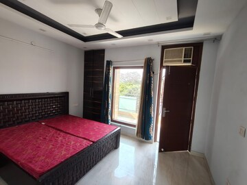 Bedroom in 2 BHK Builder Floor at Malviya Nagar – for Rent